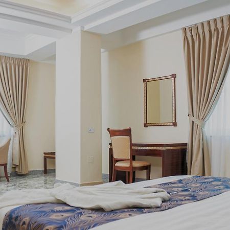 Dabi Hotel & Apartments แอดดิสอาบาบา ภายนอก รูปภาพ